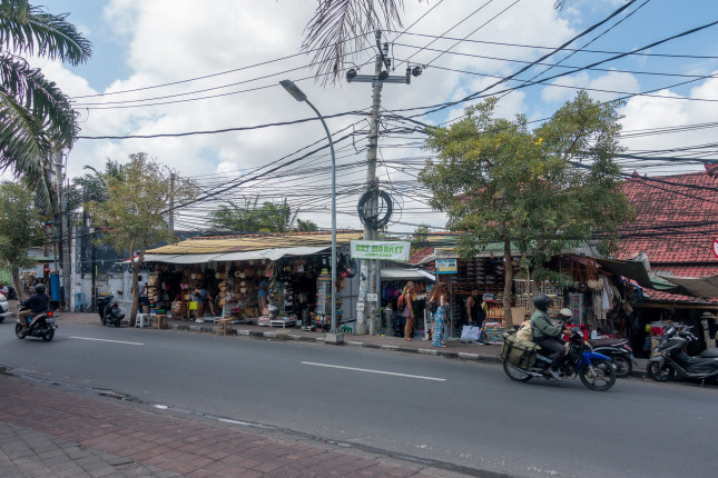 Kuta ● 24 mm ● 1/640 Sek. bei ƒ / 4,0 ● ISO 125